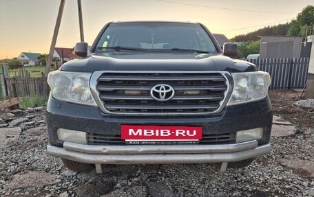 Toyota Land Cruiser 200, 2011 год, 3 000 000 рублей, 2 фотография