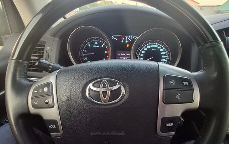 Toyota Land Cruiser 200, 2011 год, 3 000 000 рублей, 17 фотография