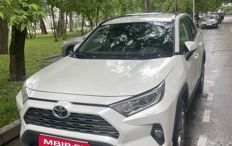 Toyota RAV4, 2022 год, 3 400 000 рублей, 1 фотография
