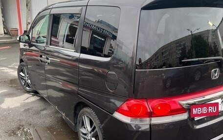 Honda Stepwgn III, 2005 год, 750 000 рублей, 12 фотография