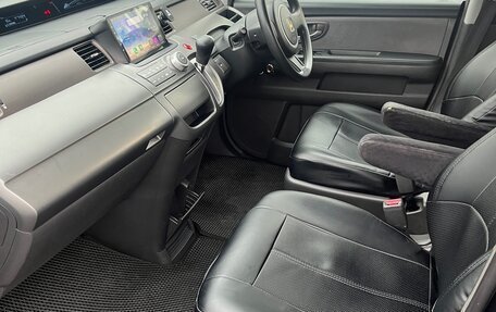 Honda Stepwgn III, 2005 год, 750 000 рублей, 19 фотография
