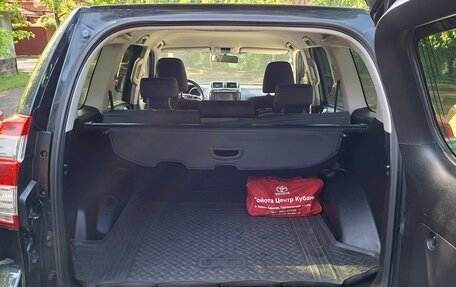 Toyota Land Cruiser Prado 150 рестайлинг 2, 2014 год, 4 200 000 рублей, 7 фотография