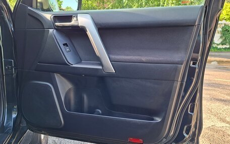 Toyota Land Cruiser Prado 150 рестайлинг 2, 2014 год, 4 200 000 рублей, 22 фотография