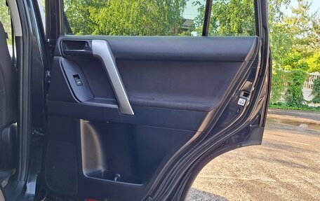 Toyota Land Cruiser Prado 150 рестайлинг 2, 2014 год, 4 200 000 рублей, 20 фотография
