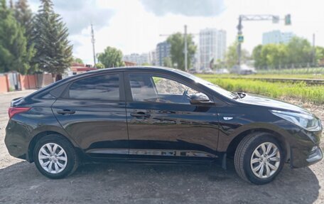 Hyundai Solaris II рестайлинг, 2018 год, 1 550 000 рублей, 5 фотография