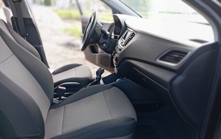 Hyundai Solaris II рестайлинг, 2018 год, 1 550 000 рублей, 14 фотография
