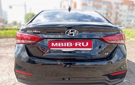 Hyundai Solaris II рестайлинг, 2018 год, 1 550 000 рублей, 10 фотография