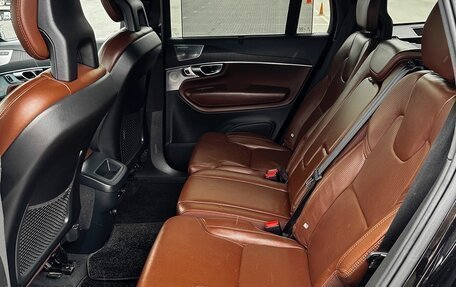 Volvo XC90 II рестайлинг, 2019 год, 4 250 000 рублей, 14 фотография