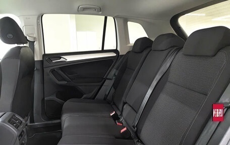 Volkswagen Tiguan II, 2018 год, 2 250 000 рублей, 16 фотография