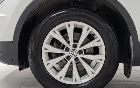 Volkswagen Tiguan II, 2018 год, 2 250 000 рублей, 22 фотография