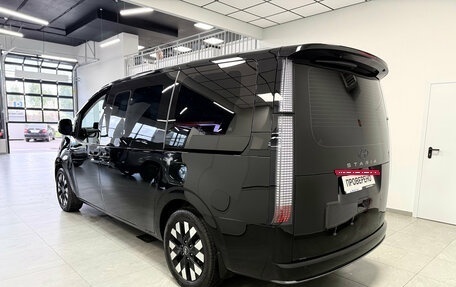 Hyundai Staria, 2024 год, 5 600 000 рублей, 7 фотография