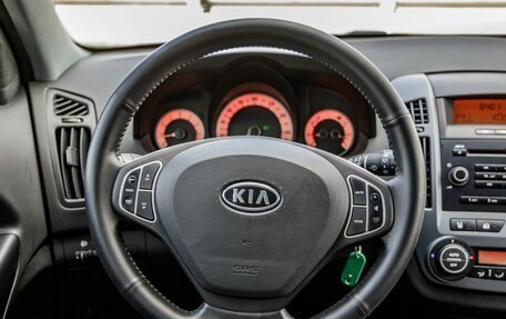 KIA cee'd I рестайлинг, 2008 год, 598 000 рублей, 16 фотография
