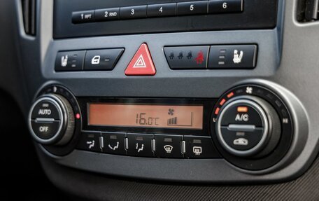 KIA cee'd I рестайлинг, 2008 год, 598 000 рублей, 28 фотография