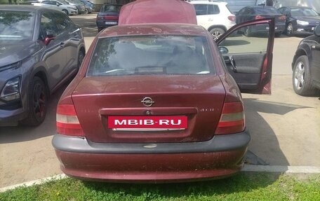 Opel Vectra B рестайлинг, 1997 год, 70 000 рублей, 5 фотография