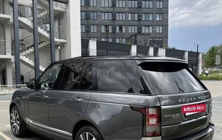 Land Rover Range Rover IV рестайлинг, 2013 год, 8 000 000 рублей, 4 фотография