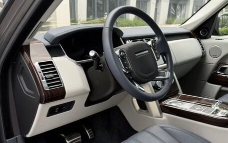 Land Rover Range Rover IV рестайлинг, 2013 год, 8 000 000 рублей, 10 фотография