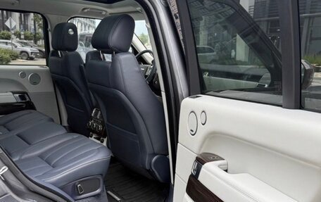 Land Rover Range Rover IV рестайлинг, 2013 год, 8 000 000 рублей, 17 фотография