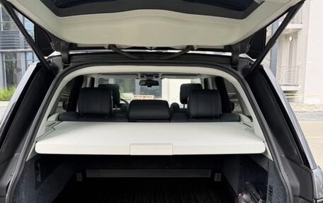 Land Rover Range Rover IV рестайлинг, 2013 год, 8 000 000 рублей, 21 фотография