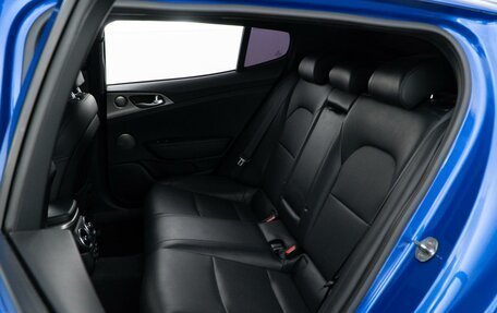 KIA Stinger I, 2018 год, 2 349 050 рублей, 8 фотография