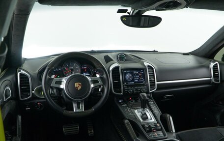Porsche Cayenne III, 2012 год, 3 069 999 рублей, 6 фотография