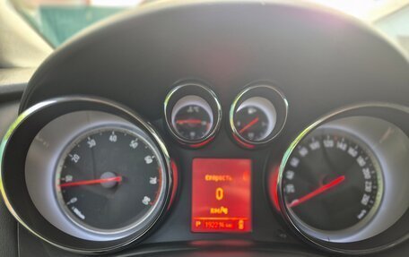 Opel Astra J, 2013 год, 650 000 рублей, 5 фотография