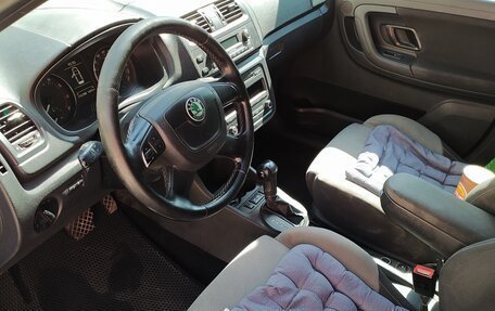 Skoda Fabia II, 2010 год, 650 000 рублей, 5 фотография
