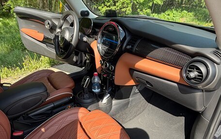 MINI Hatch, 2020 год, 3 350 000 рублей, 18 фотография