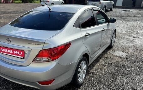 Hyundai Solaris II рестайлинг, 2013 год, 850 000 рублей, 6 фотография