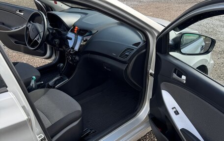 Hyundai Solaris II рестайлинг, 2013 год, 850 000 рублей, 8 фотография