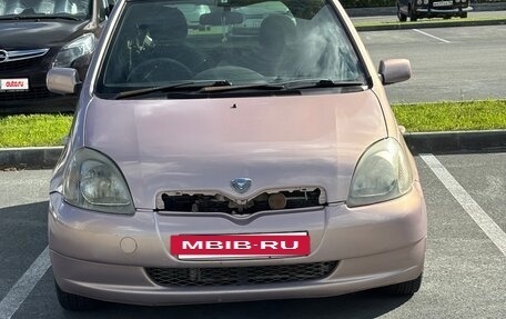 Toyota Vitz, 2001 год, 245 000 рублей, 2 фотография