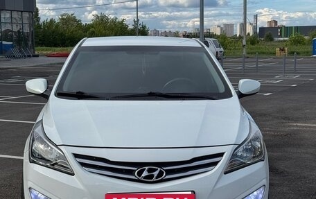 Hyundai Solaris II рестайлинг, 2014 год, 980 000 рублей, 3 фотография