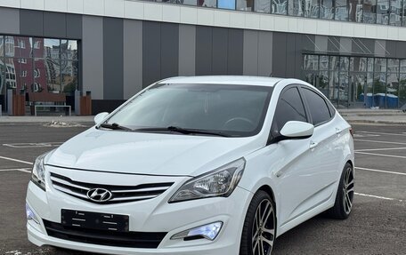 Hyundai Solaris II рестайлинг, 2014 год, 980 000 рублей, 26 фотография