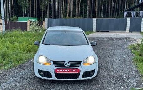 Volkswagen Golf V, 2007 год, 530 000 рублей, 2 фотография