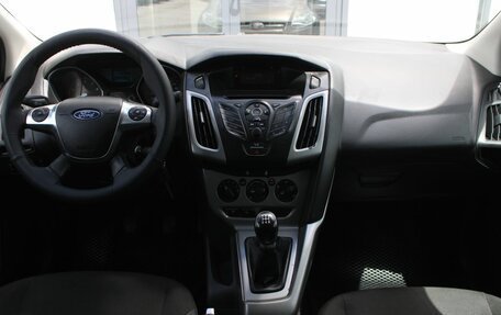 Ford Focus III, 2011 год, 700 000 рублей, 17 фотография