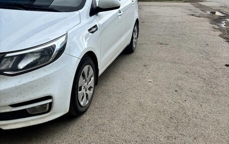 KIA Rio IV, 2017 год, 1 200 000 рублей, 2 фотография