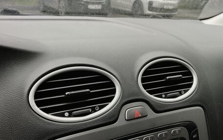 Ford Focus II рестайлинг, 2010 год, 529 000 рублей, 19 фотография