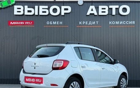 Renault Sandero II рестайлинг, 2015 год, 780 000 рублей, 2 фотография