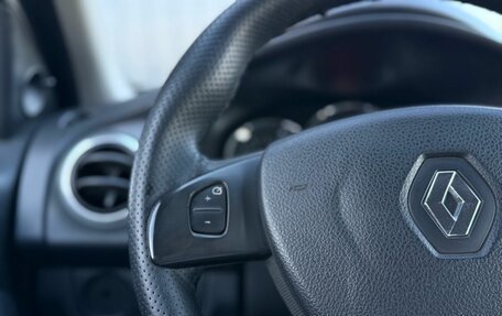 Renault Sandero II рестайлинг, 2015 год, 780 000 рублей, 21 фотография