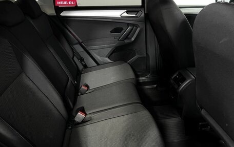 Volkswagen Tiguan II, 2021 год, 2 350 000 рублей, 11 фотография