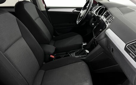 Volkswagen Tiguan II, 2021 год, 2 350 000 рублей, 12 фотография