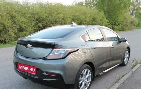 Chevrolet Volt II, 2016 год, 1 750 000 рублей, 6 фотография