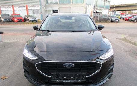 Ford Focus IV, 2022 год, 1 825 002 рублей, 2 фотография