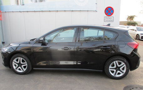 Ford Focus IV, 2022 год, 1 825 002 рублей, 4 фотография