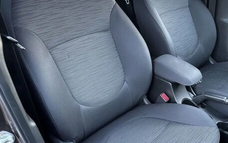Hyundai Solaris II рестайлинг, 2015 год, 950 000 рублей, 16 фотография
