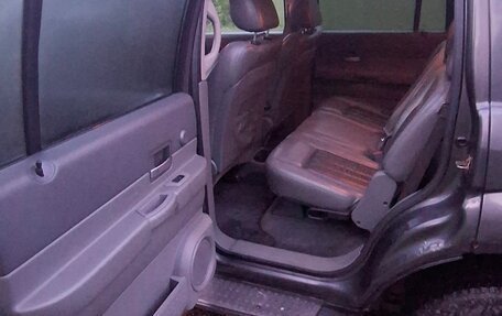 Dodge Durango II, 2004 год, 650 000 рублей, 10 фотография