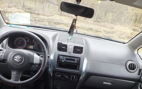 Suzuki SX4 II рестайлинг, 2010 год, 700 000 рублей, 10 фотография