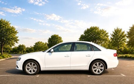 Audi A4, 2011 год, 1 330 000 рублей, 4 фотография