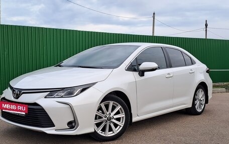 Toyota Corolla, 2022 год, 2 500 000 рублей, 2 фотография