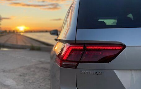 Volkswagen Tiguan II, 2017 год, 2 445 000 рублей, 8 фотография