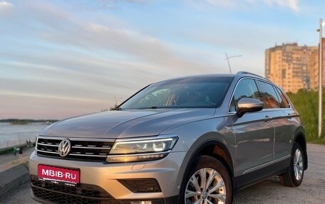 Volkswagen Tiguan II, 2017 год, 2 445 000 рублей, 3 фотография